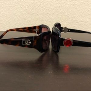 Dolce & Gabbana 2 sunglasses